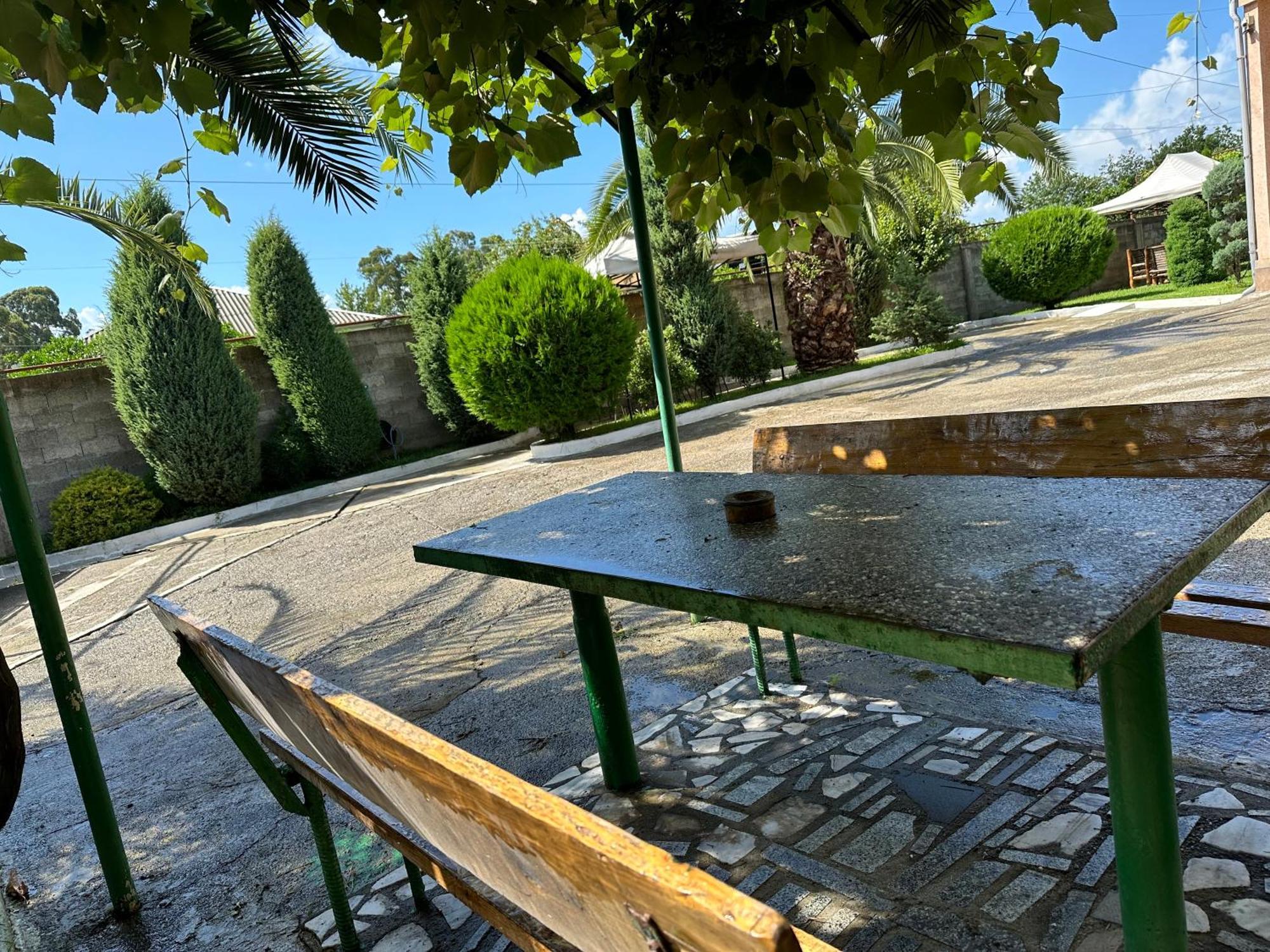 Green House Kobuleti Εξωτερικό φωτογραφία
